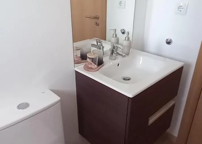 Casa Da Igreja-abadim