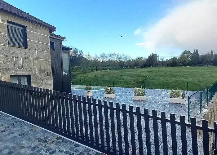 Casa Da Igreja-abadim