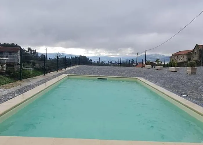 Casa Da Igreja-abadim Ferienhaus